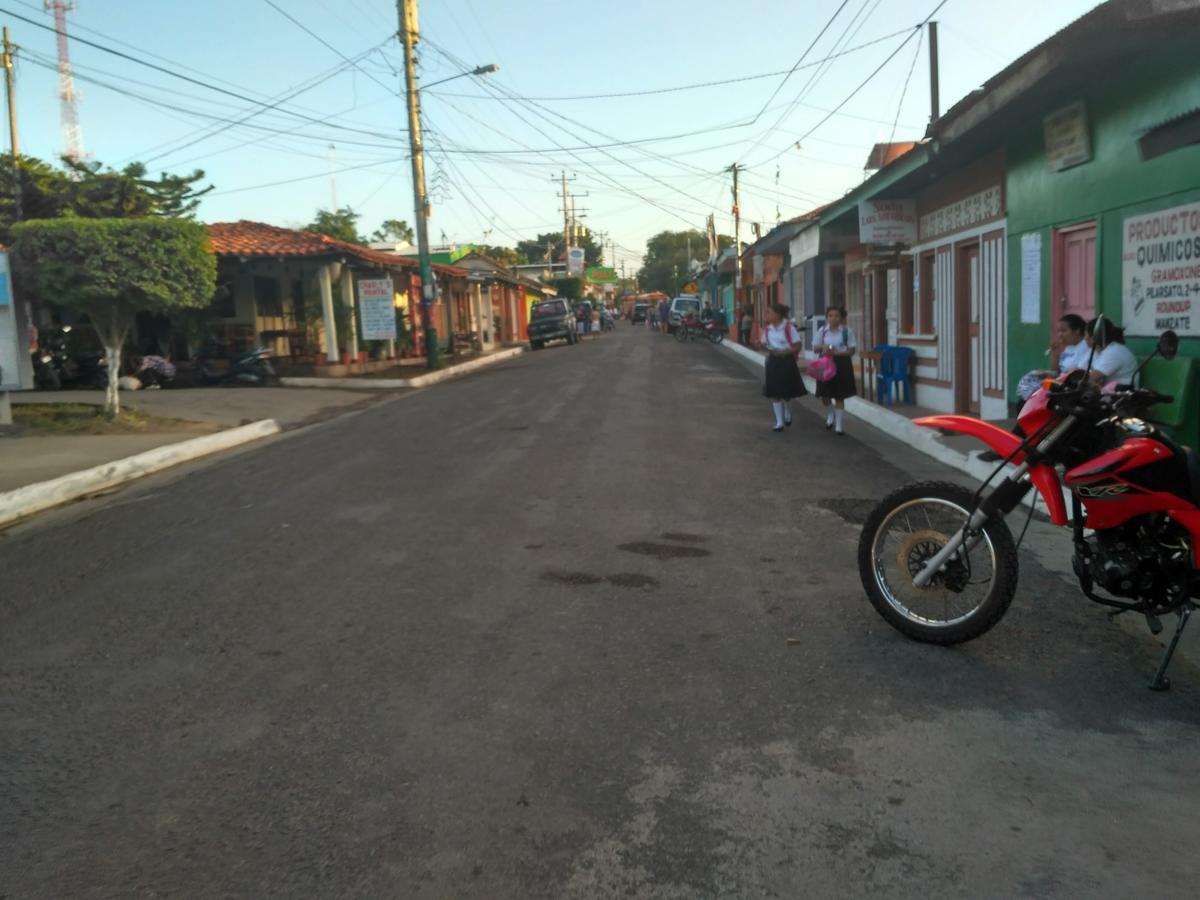 Hospedaje Central Moyogalpa Esterno foto